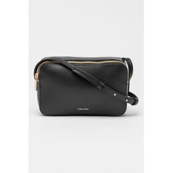 Geanta crossbody de piele ecologica cu bareta ajustabila