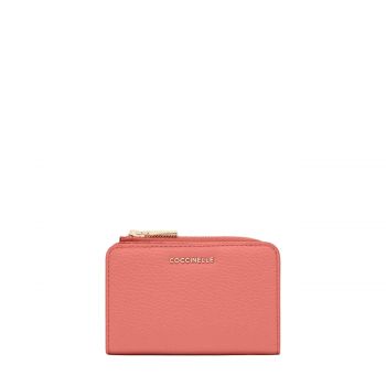 Metallic soft pink clay