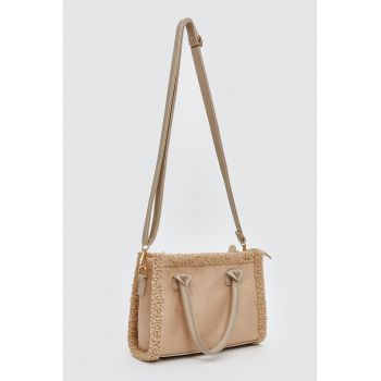 Geanta crossbody cu bareta detasabila Geanta crossbody cu bareta detasabila