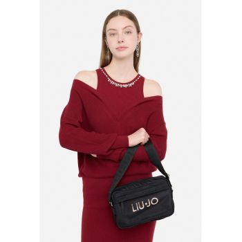 Geanta crossbody din material textil cu logo pe partea din fata Geanta crossbody din material textil cu logo pe partea din fata