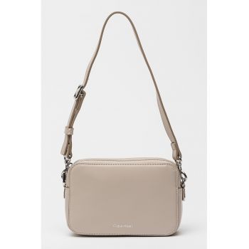 Geaca crossbody de piele ecologica cu bareta suplimentara