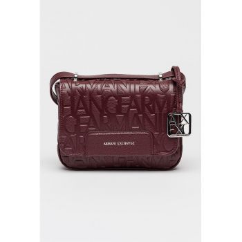 Geanta crossbody cu clapa - logo si accesoriu