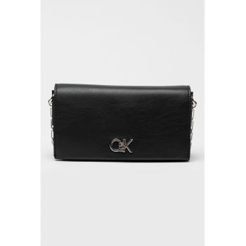 Geanta de piele ecologica cu bareta de umar din lant