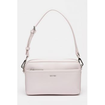 Geanta de piele ecologica cu bareta de umar cu logo si model