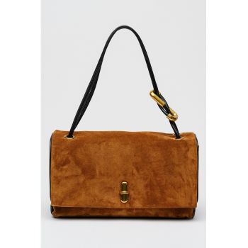 Geanta de piele intoarsa cu clapa si bareta de umar