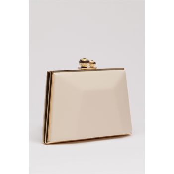 Clutch elegant nude cu rama metalica aurie
