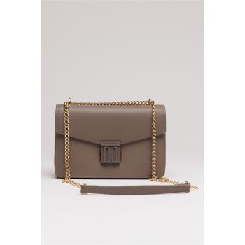 Geanta mica taupe din piele ecologica cu lant auriu