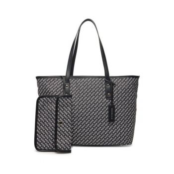 Geanta dama  model RWP25122BO - neagra - dimensiuni 48.5x26x15cm - cu 1 compartiment - set cu saszeta.