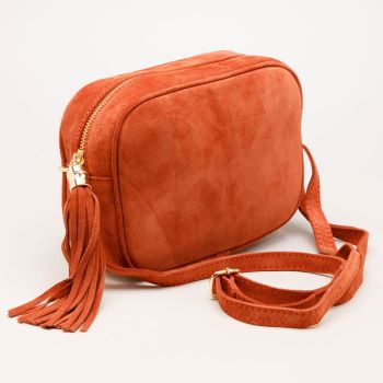 Geanta din piele intoarsa cu franjuri, model crossbody, caramizie