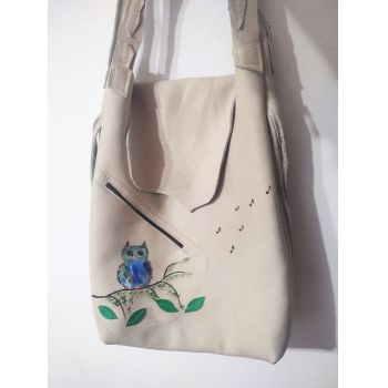 Geanta tip sac ,cu bufnita pictata si note muzicale ,unicat