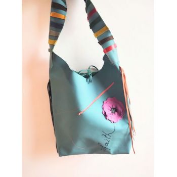 Geanta sac ,din piele naturala bleu prafuit,cu trandafir si mesaj ,,Faith,,