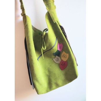 Geanta sac din piele naturala  verde olive ,cu pisicute cusute