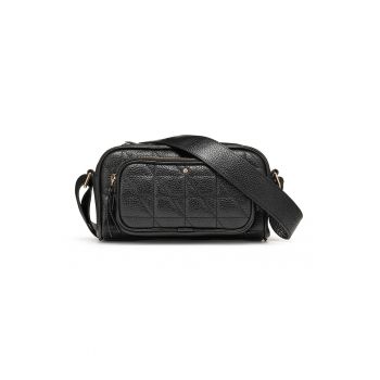 Geanta crossbody matlasata din piele