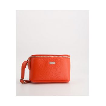 Geanta crossbody  din piele naturala - rosie - 13x25x5cm - cu un compartiment interior - cu elemente argintii.