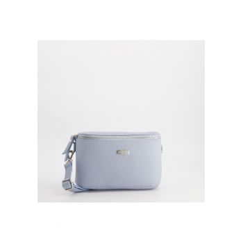 Geanta crossbody  piele naturala - albastra - dimensiuni 25x13x5cm - cu elemente metalice argintii.