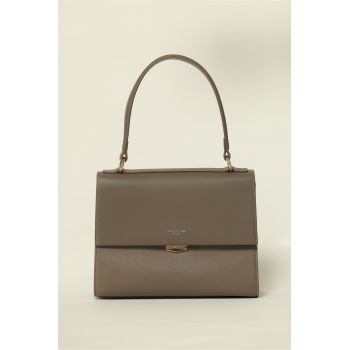 Geanta gri model clasic cu inchidere metalica