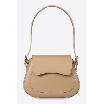 Geanta din piele cu bareta de umar si clapa - Bej