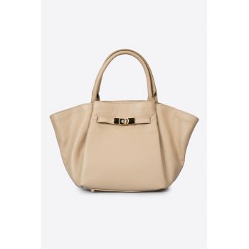 Geanta trapez din piele cu bareta de umar - Maro nisip