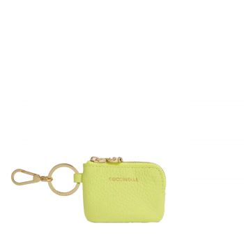 C-me softy air pods case green glow