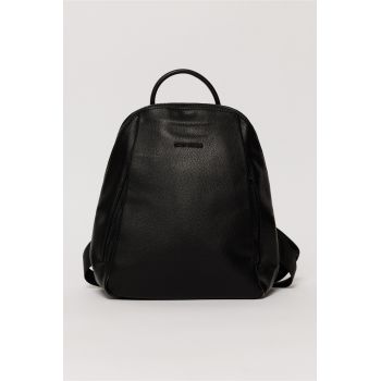 Rucsac negru cu design structurat