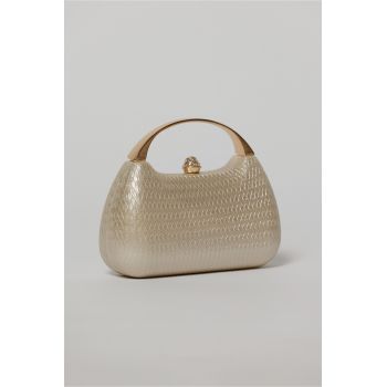 Clutch auriu elegant cu maner auriu si design structurat