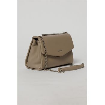 Geanta eleganta taupe cu design structurat si lant argintiu
