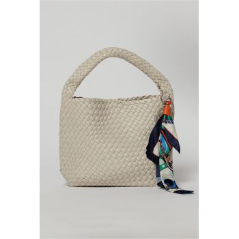 Geanta ivoar din piele ecologica impletita accesorizata cu esarfa