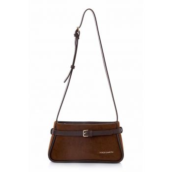 Geanta din piele ecologica cu bareta de umar si fermoar - Maro - 14 x 25 x 6.5 CM