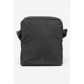 Geanta crossbody cu logo discret