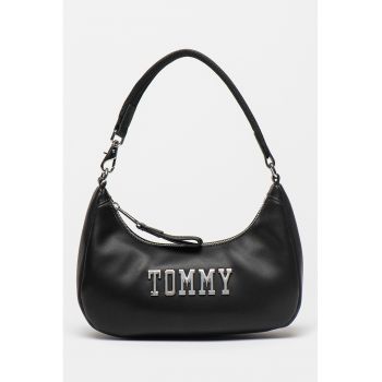 Geanta din piele ecologica cu bareta de umar si logo metalic - Negru