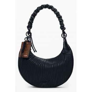 Geanta din piele ecologica texturata in forma de semiluna cu bareta de umar - Negru