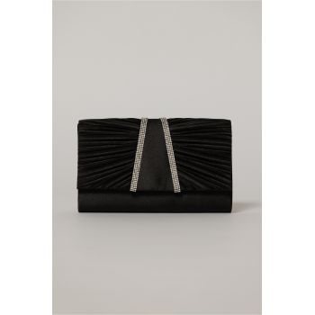 Clutch negru satinat decorat cu benzi stralucitoare