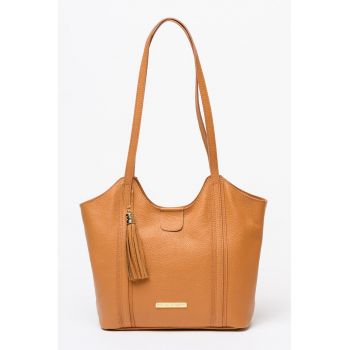 Geanta shopper din piele granulata cu accesoriu - Caramel