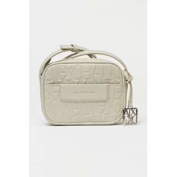 Geanta crossbody de piele ecologica cu logo stantat Liz - Ecru