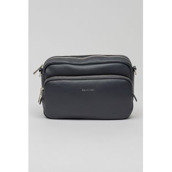 Geanta de piele ecologica Raised Camera - Bleumarin