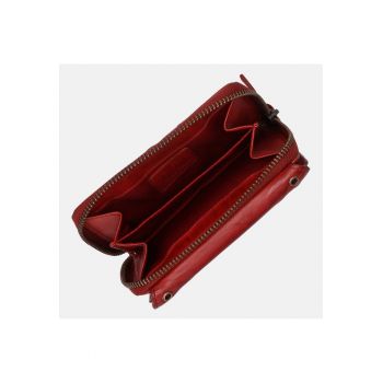 Portofel din piele cu nituri metalice