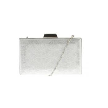 Clutch argintiu cu design compact si detalii metalice